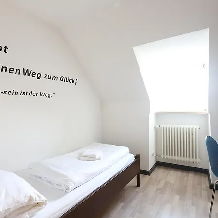 Kolping Im Warsberger Hof Auberge de jeunesse *