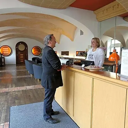 Kolping Im Warsberger Hof Trèves