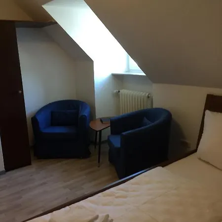 Kolping Im Warsberger Hof Auberge de jeunesse Trèves